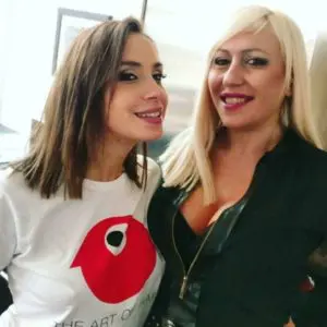 Christie Dom Porno Attrice : La Milf più amata d'Italia della CentoXCento Porno Amatoriale