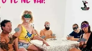 Se Soldi non ne Hai Gioca la Moglie o Te ne Vai